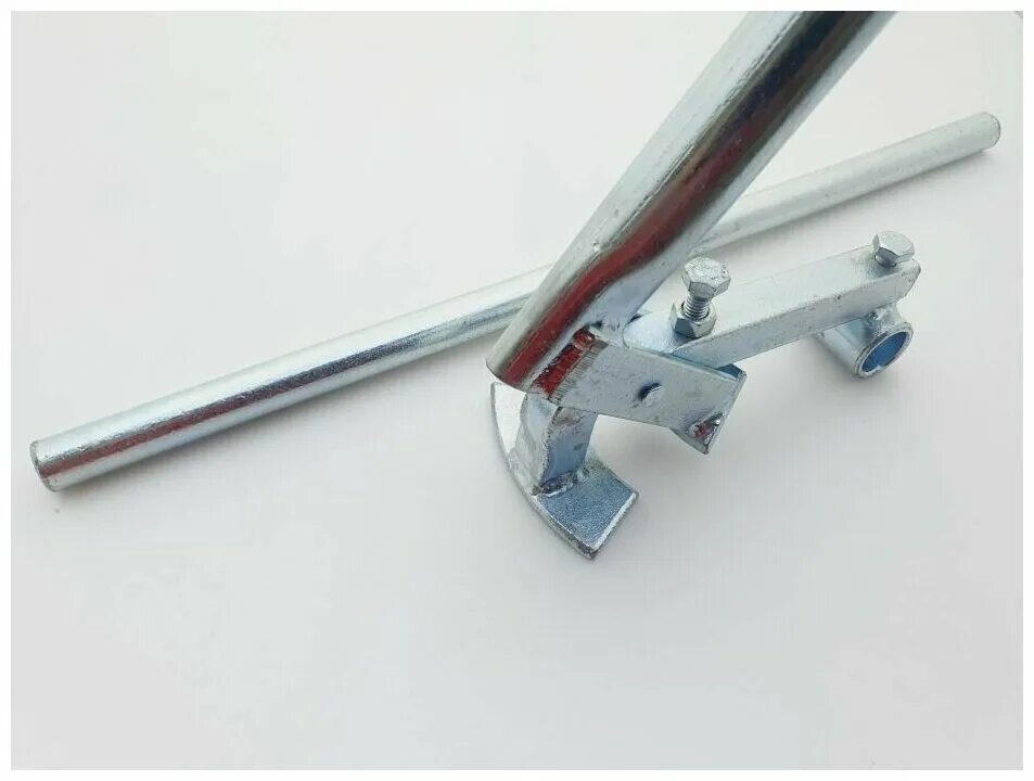 ключ для открытия куботейнера. ключ для куботейнера чертеж. ключ открывашка для куботейнера. ключ для куботейнера оцинкованный с регулировкой зажима. приспособление для открывания куботейнеров.