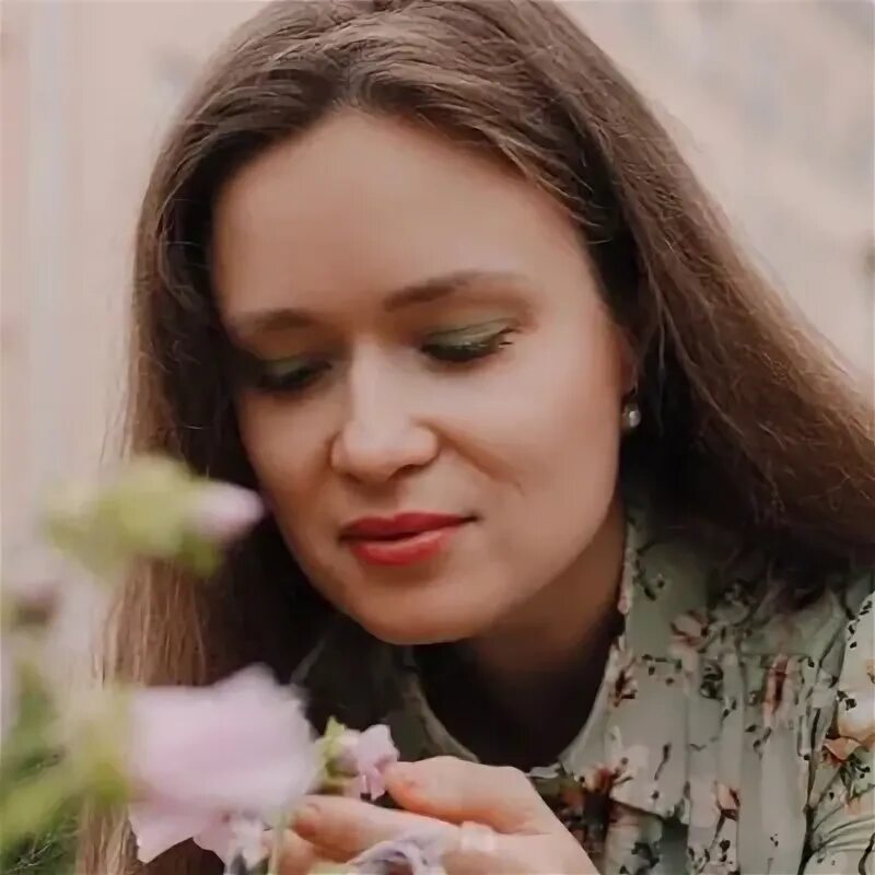 Смоленск улица нарвская 21. Жк нарвский посад санкт-петербург. Нарвская улица смоленск. Женская консультация смоленск нарвская. Амикодент.