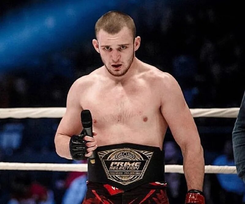 Боец молодой. Сейдж норкат юфс. Сейдж mma. Рауль росас джуниор. Молодой боец мма.