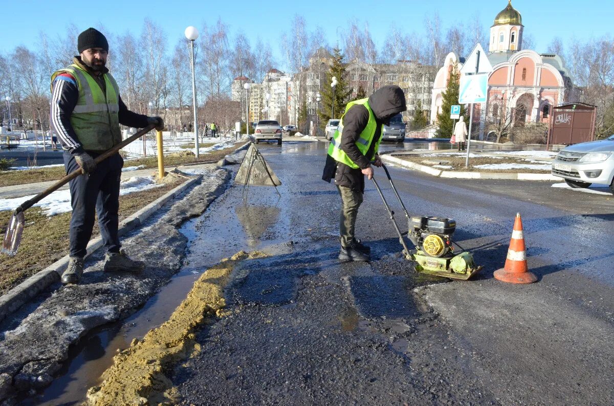 Восстановление дороги. Дороги Белгородской области. Ремонт дорожного покрытия. Дорога после ямочного ремонта.