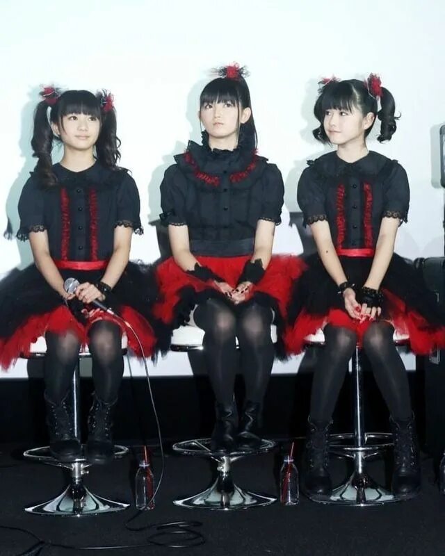 BABYMETAL BABYMETAL 2015. BABYMETAL музыканты. BABYMETAL MOAMETAL. BABYMETAL 2022. Metal school