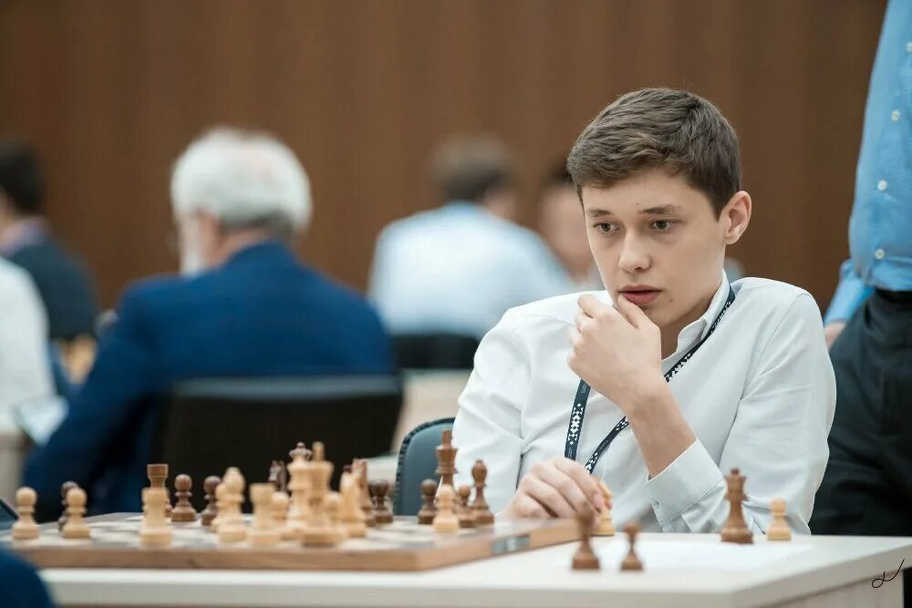 Сергеевич шахматист. Сергеевич шахматист. Грищук шахматист. Карякин. Сергеевич шахматист.