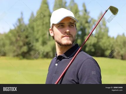 man playing golf - onlinenewton.com.