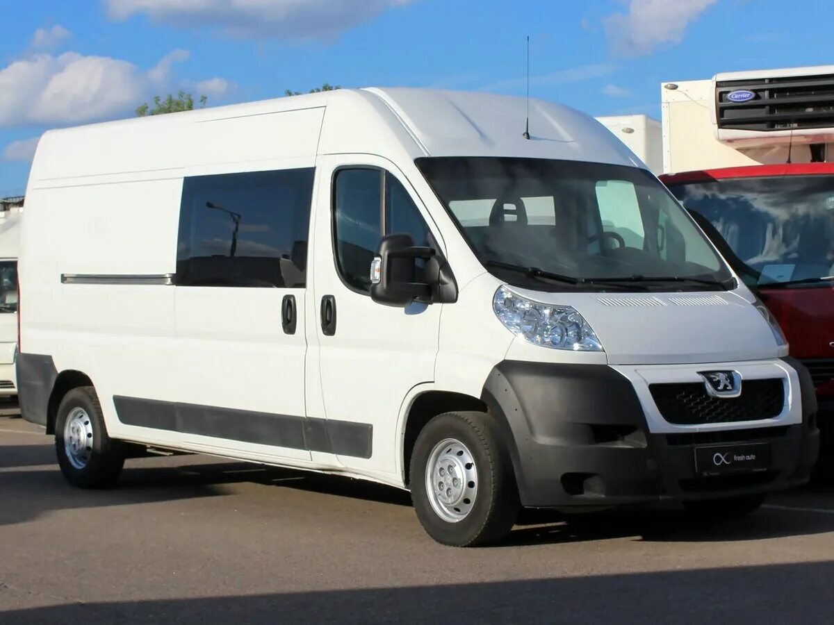 Peugeot boxer 2015. Peugeot boxer 2. Peugeot boxer фургон 2021. Peugeot boxer 2014. пежо боксер 3.