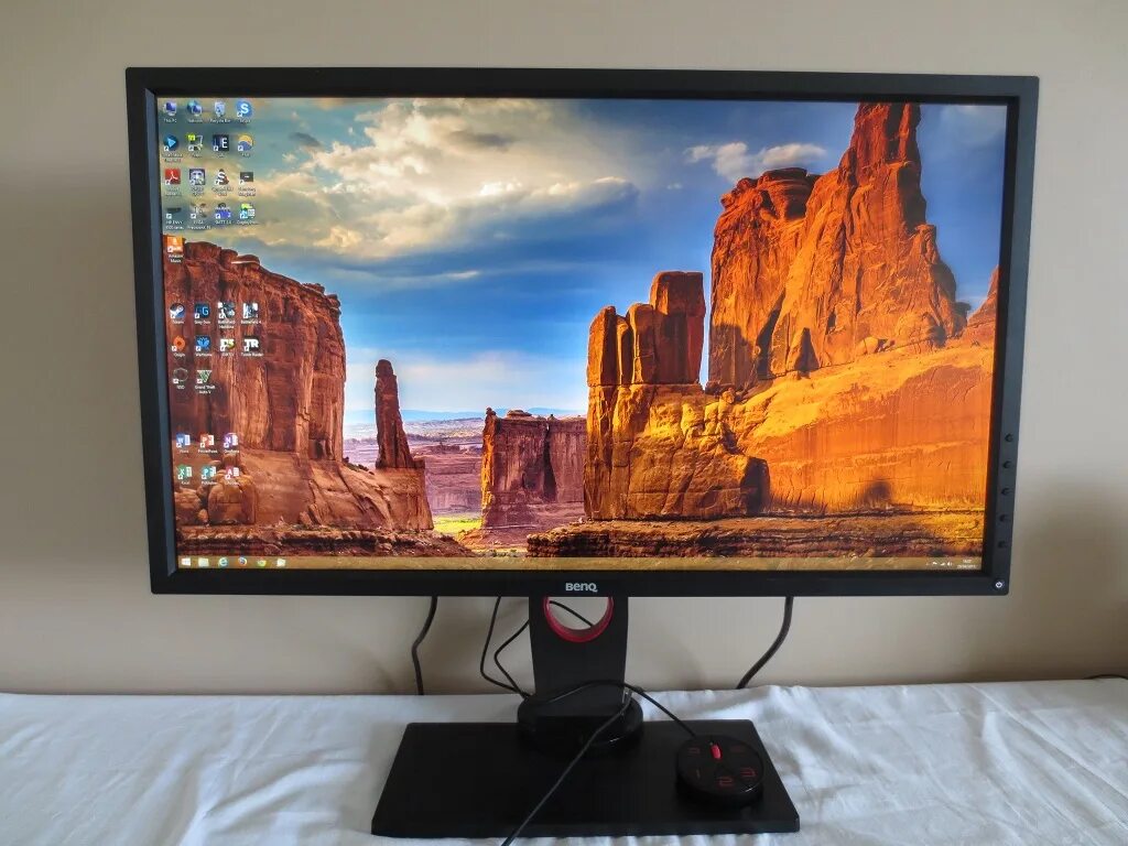 Монитор 240 гц. Монитор benq xl2430. benq xl2730. монитор benq zowie xl2430. монитор benq zowie xl2730.