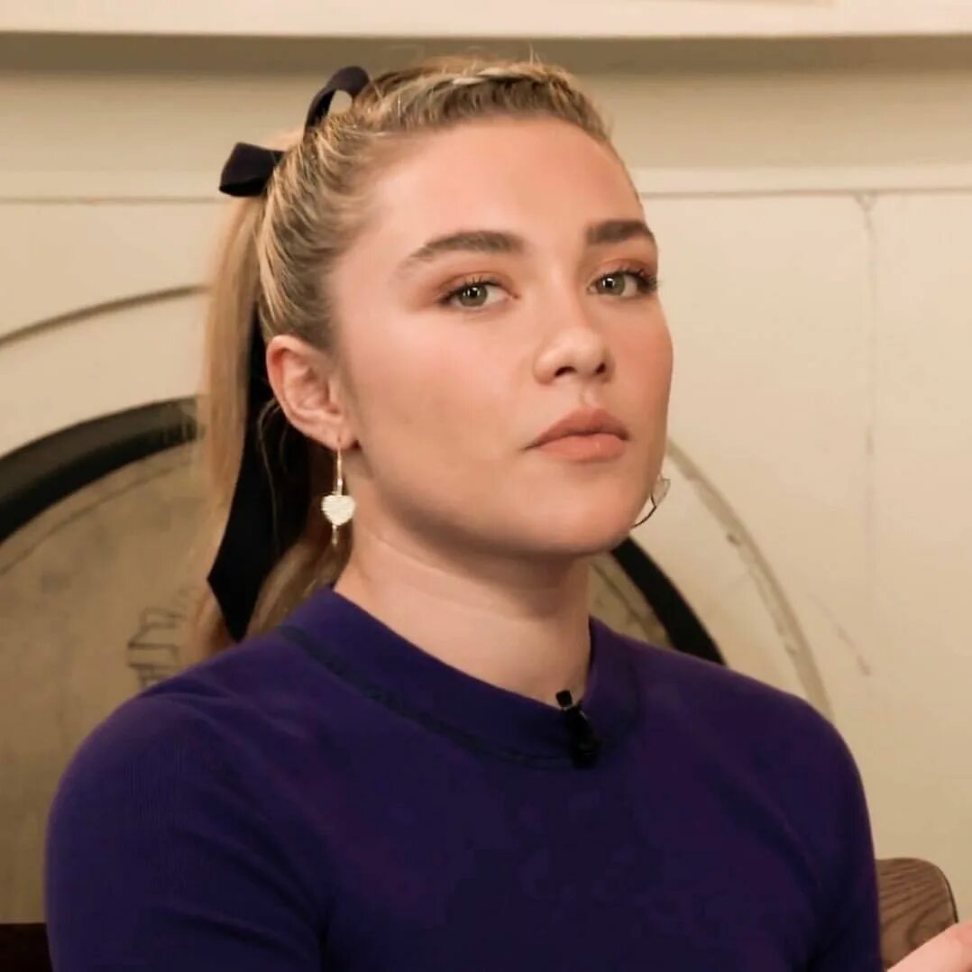 Флоренс пью вес. Флоренс Пугх. Florence Pugh Белова. Флорнес пью. Флоренс пью Florence Pugh.