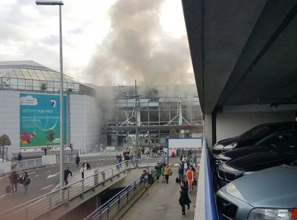 Теракт в бельгии. Взрыв в аэропорту Брюсселя. Аэропорт Брюсселя.