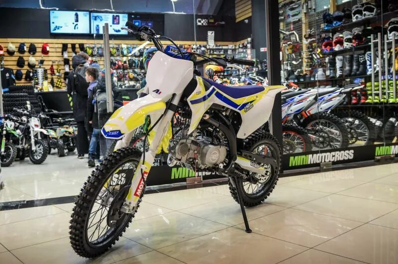 Apollo rxf 150. Питбайк apollo rxf 150 freeride. питбайк 150 19/16 apollo rxf. apollo rxf 150 freeride 19/16. питбайк apollo rxf freeride 19 16.