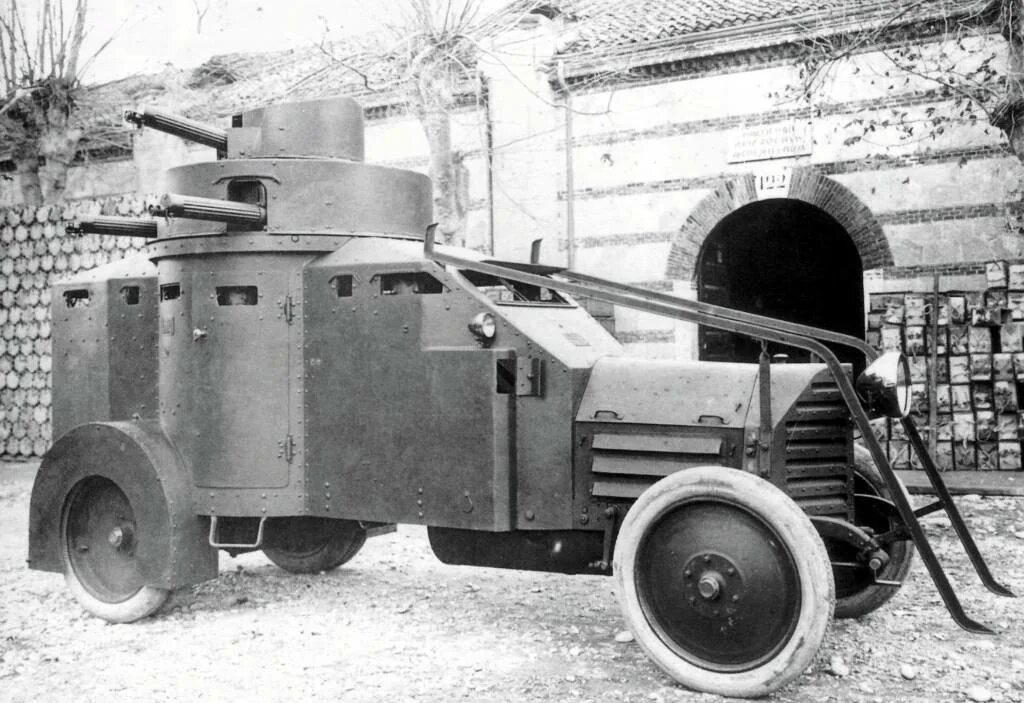 Бронеавтомобиль руссо-балт 1914. Бронеавтомобиль руссо-балт 1914. Бронеавтомобиль руссо-балт 1914. Первые бронемашины. Броневик остин 2.