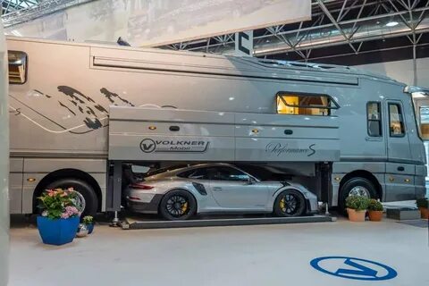 Автодом с гаражом