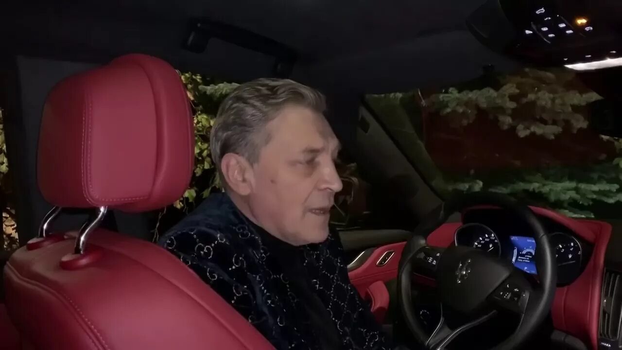 У невзорова конфисковали имущество. Невзоров дом. Невзоров дом в лисьем носу. Лисий нос санкт-петербург дом невзорова. Особняк невзорова в лисьем носу.