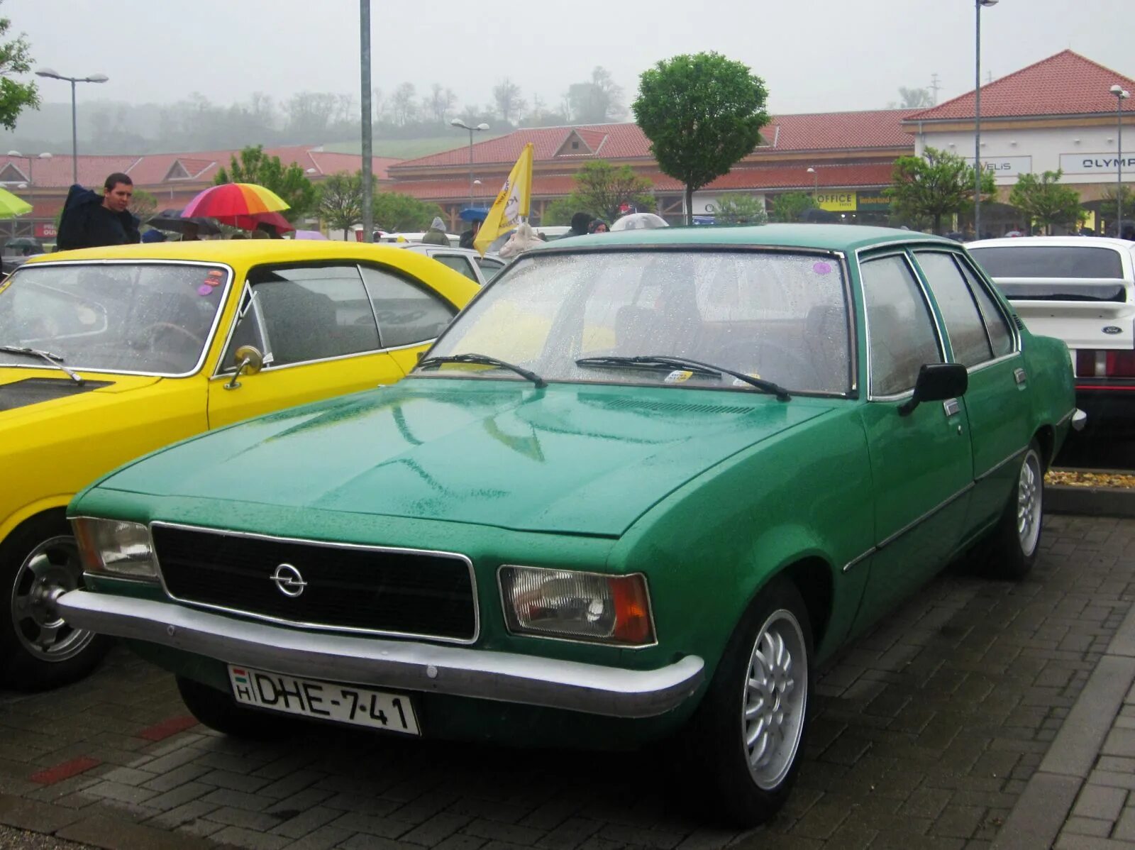 Опель рекорд купить. Опель рекорд 1977. Opel Rekord, 1974. Opel record 1976. Опель рекорд 1976.