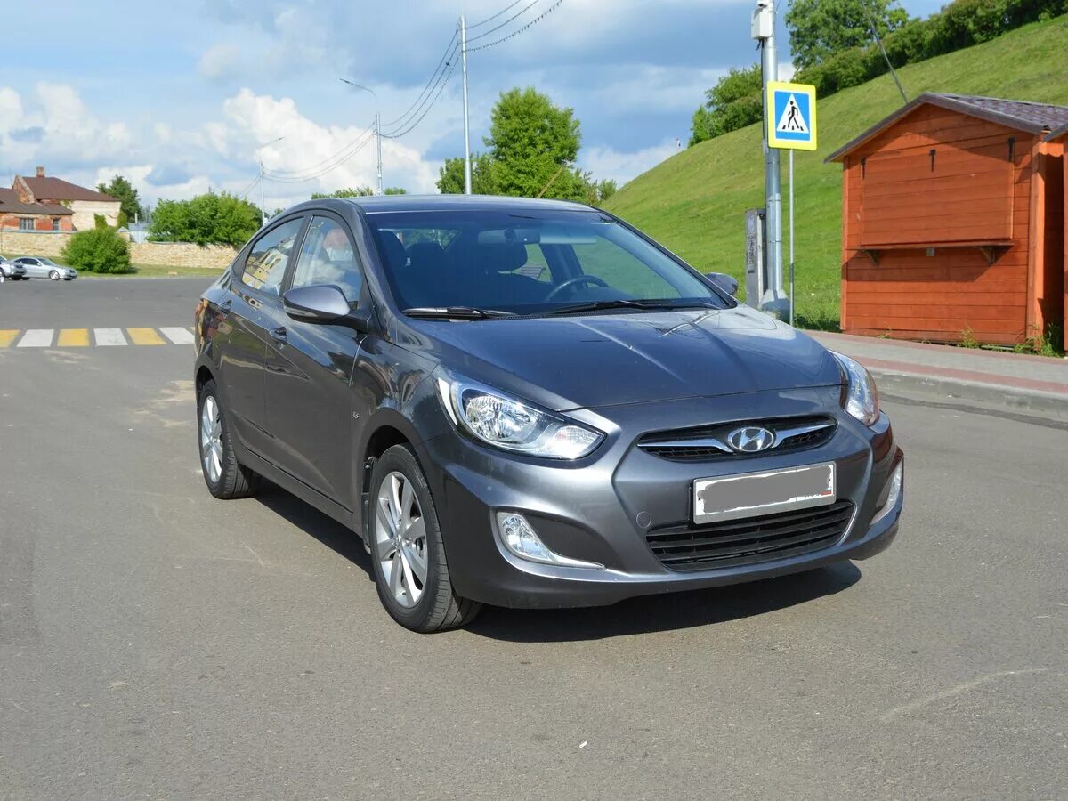 Хендай солярис 2017 года серый. Hyundai solaris 2019 серая. Hyundai solaris 2015 темно серый. Hyundai solaris 2013 серый. Hyundai solaris 2015.