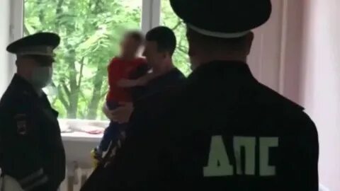 Полицейский спас