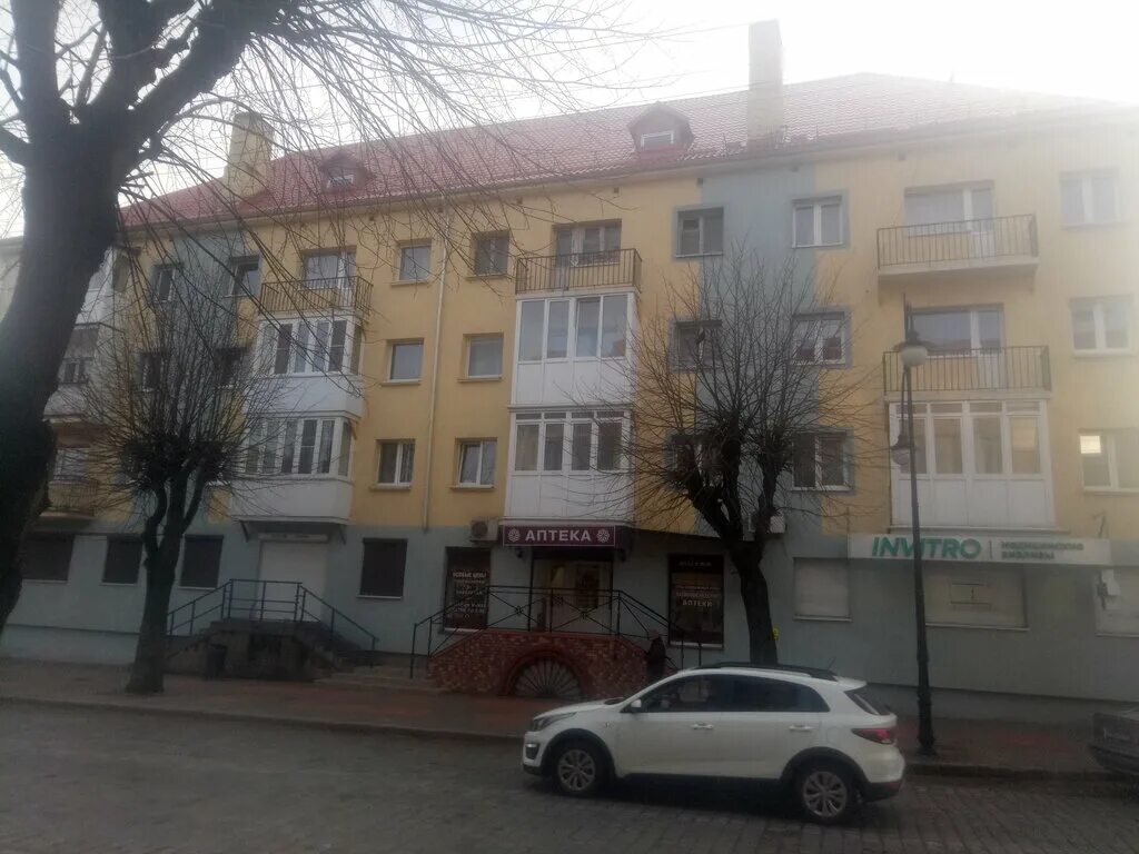 Санкт-петербург, ул. Черняховского 24. Колледж ранхигс дзержинск. Парижской коммуны 14 соликамск. Камера хранения в хостеле.