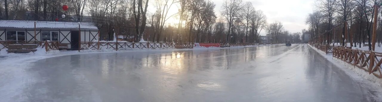 Речной парк каток. Каток парк дружбы Речной вокзал. Каток в парке дружбы Тамбов. Каток в парке Дружба Речной вокзал. Москва парк дружбы каток в парке дружбы.