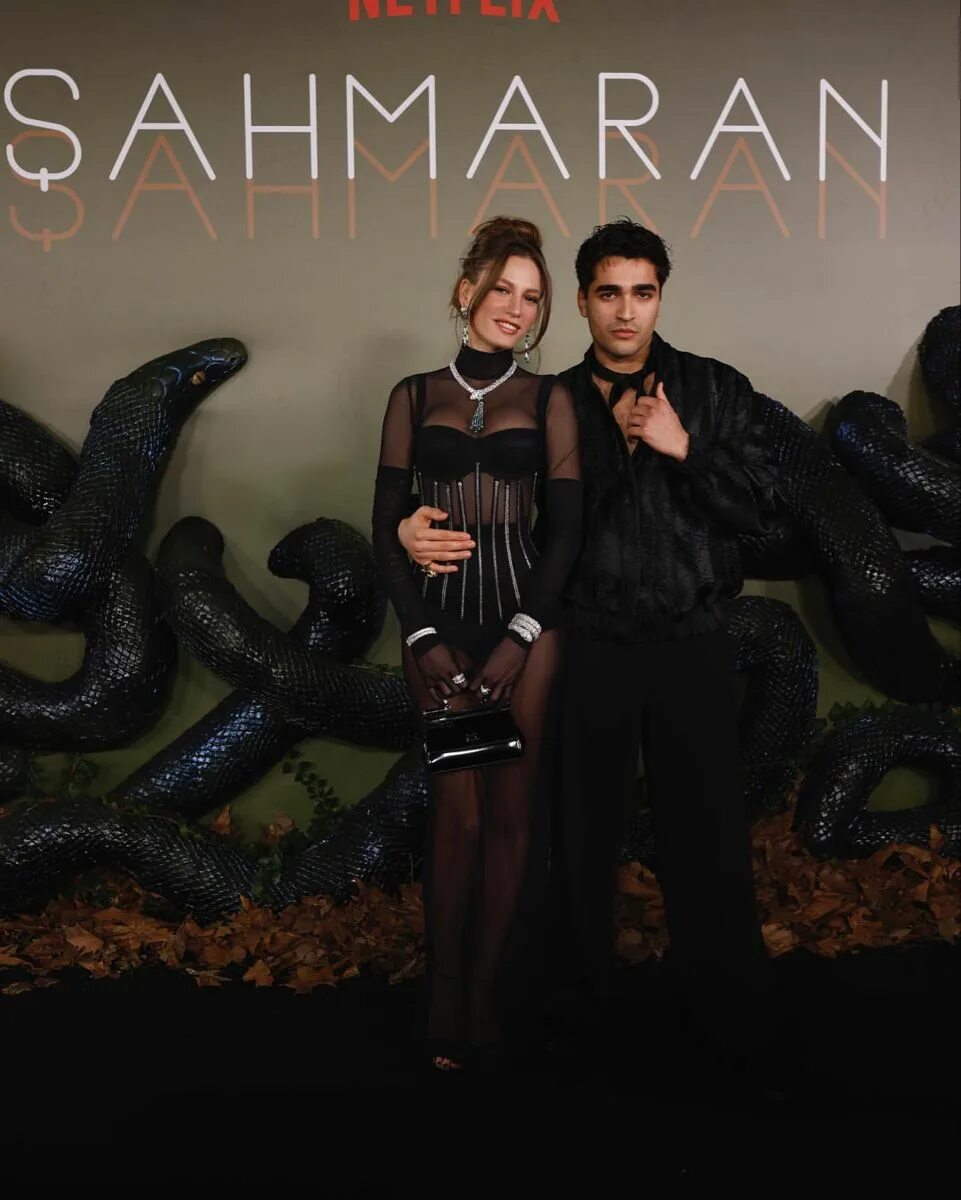 Şahmaran netflix. Sahmaran full izle. Sahmaran full izle. Мерт рамазан демир шахмаран. Бурак дениз шахмаран.