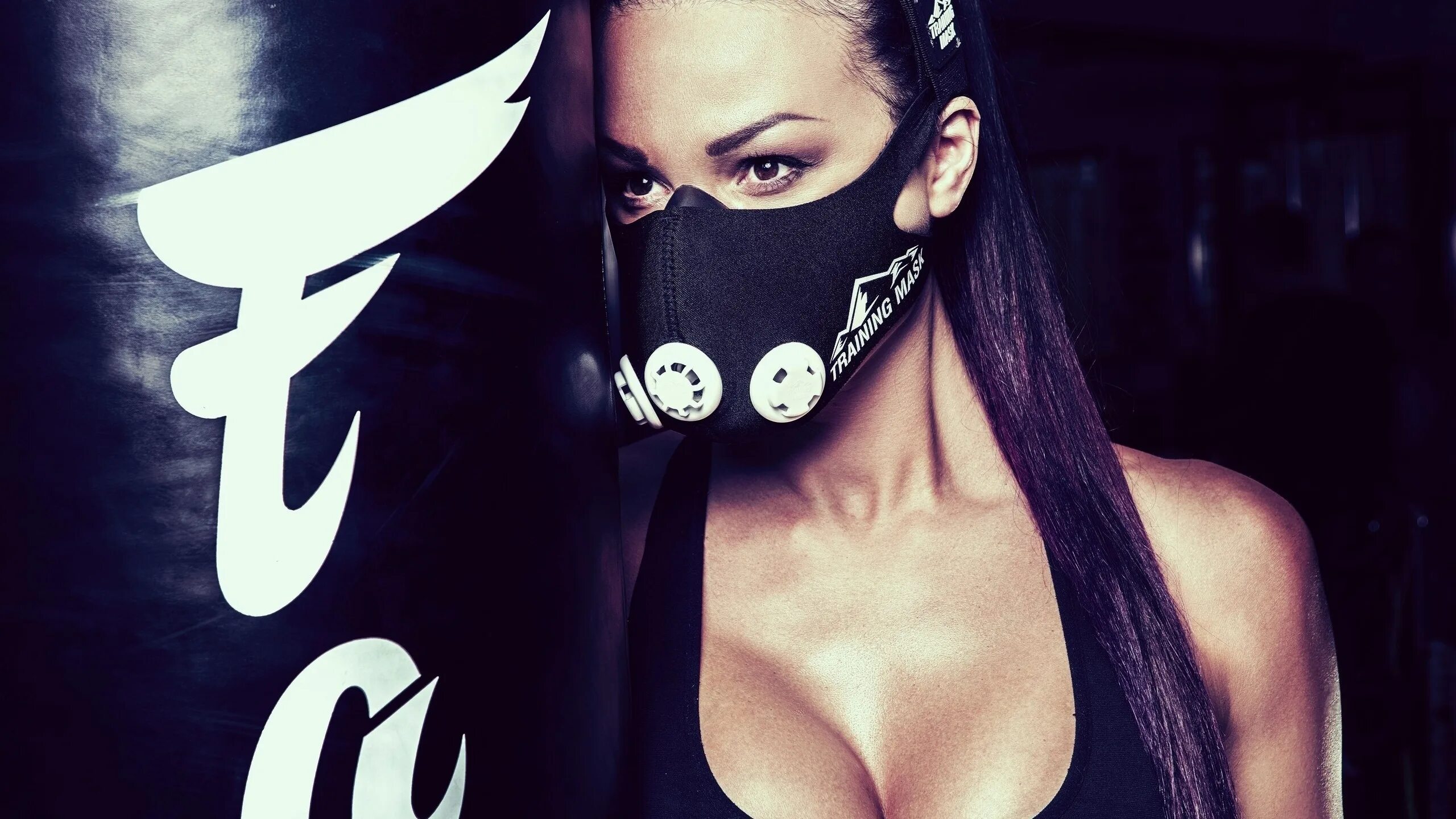 Окси коновалова. Оксана коновалова crazy vamp. Готы девушки. Девушка из банды. Девушка гот знаменитая.