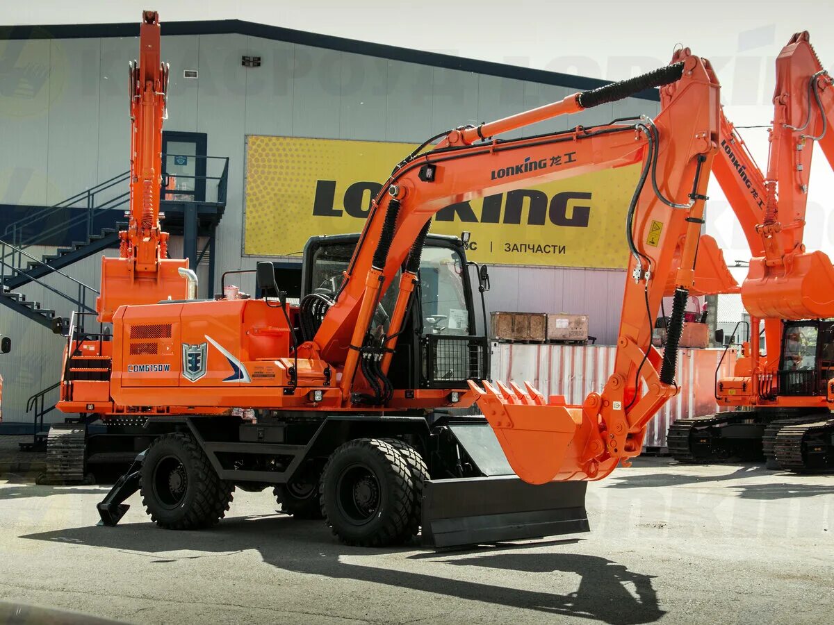 Lonking cdm6150w. Lonking 6225. Cdm6150w колесный экскаватор. Lonking 6150w. Экскаватор cdm6225.