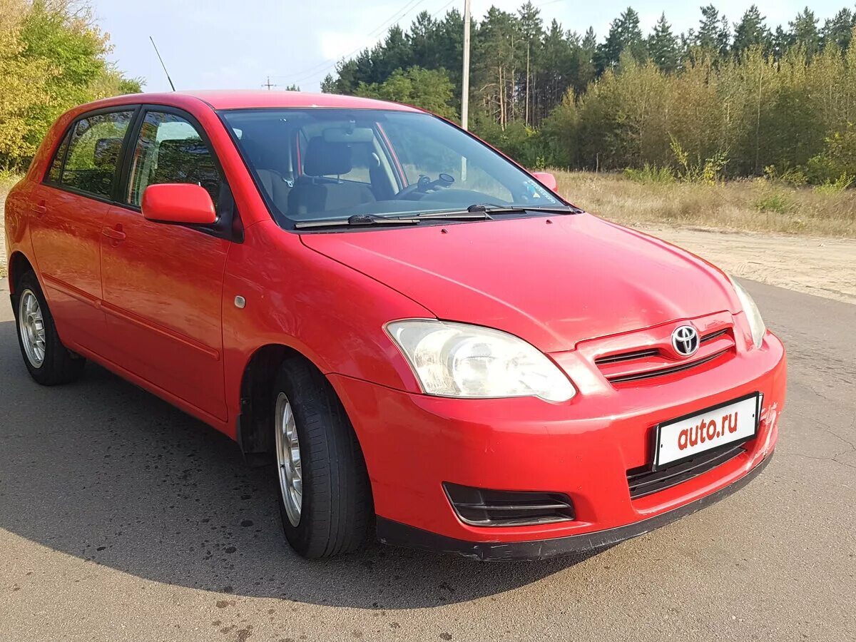 Тойоту 2006 хэтчбек. Toyota Corolla 2006 хэтчбек. Тайота каролла Хэтчбэк 2006. Toyota Corolla 2006 хэтчбек красная. Таёта Карола Хачибек 2006.