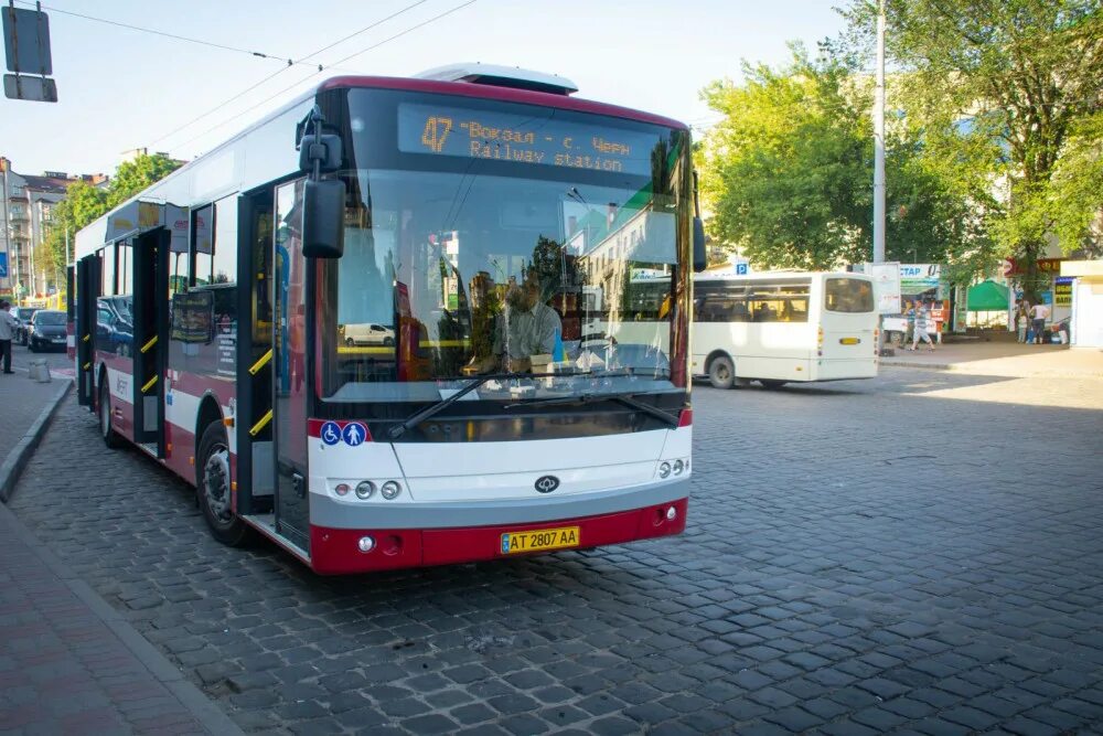 Маршрут 88 автобуса хабаровск. 47 автобус хабаровск. Автобус 047. Автобусы daewoo bc 211 хабаровск. Маршрутки хабаровск.