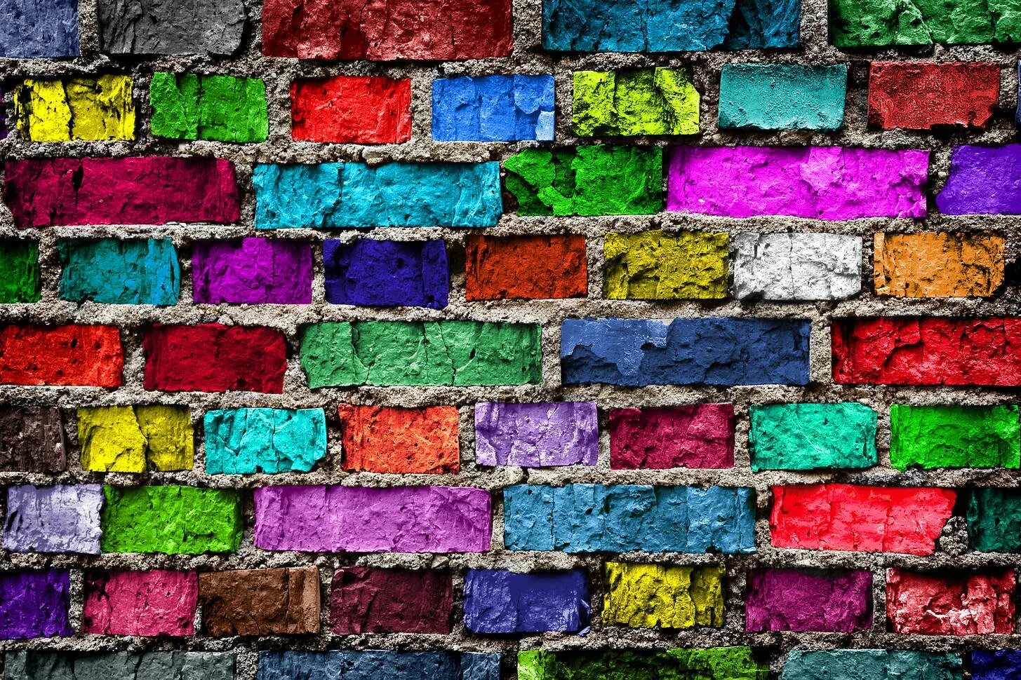 Строить цветные. Разноцветный кирпич. Разноцветные стены. Цветной кирпич. Разноцветная кирпичная стена.