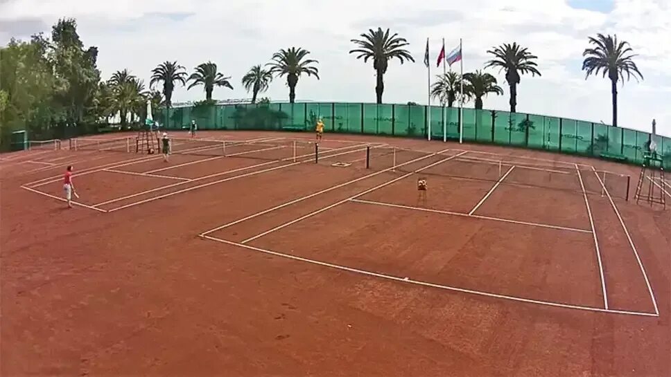 Спортивные веб камеры. Гагра теннисные корты. Абхазия Сухум теннисными кортами. Гагры проспект Нарта теннисные корты. Теннисные корты в Сухуми Абхазия.