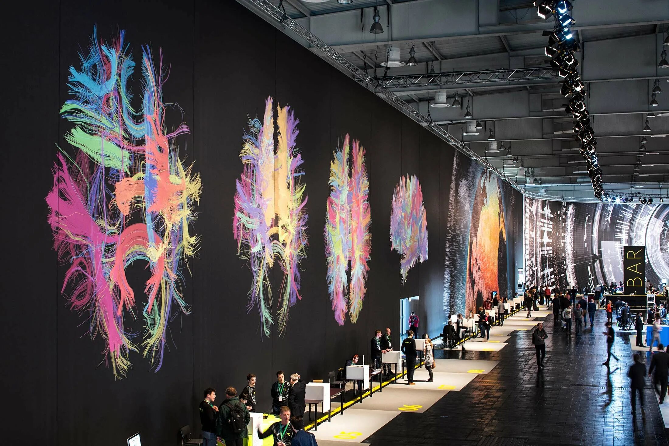 Музей цифрового искусства mori building digital art museum. Технологии современного творчества. Технологии современного творчества. Искусство и технологии. Технологии современного творчества.