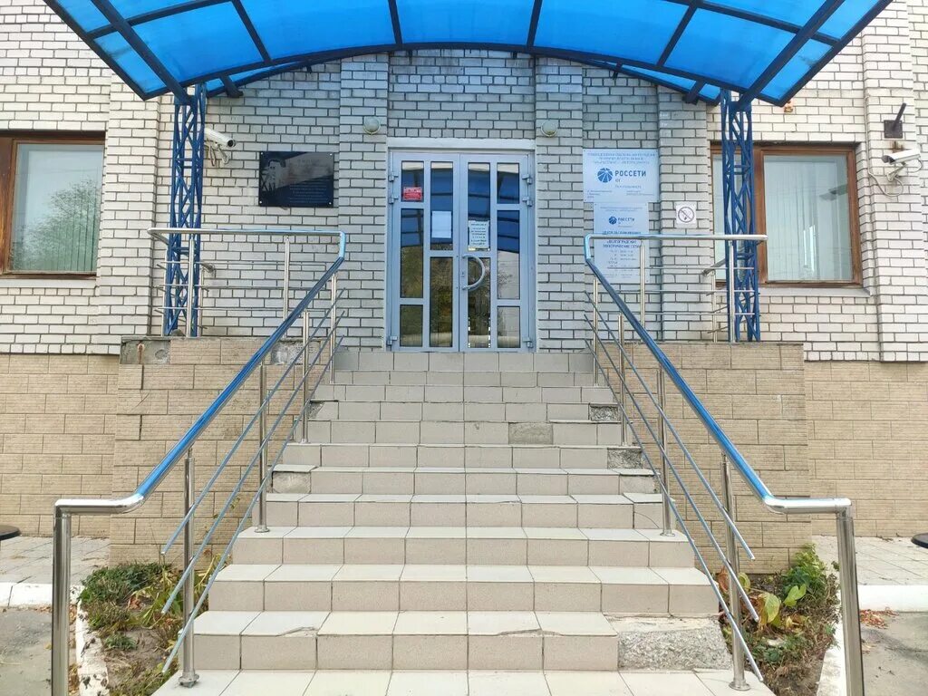 трамвай волгоград жилгородок. волгоград ул ушакова. электросети волгоград дзержинский. дзержинский район землячки 78. аварийная служба электросетей промышленного.