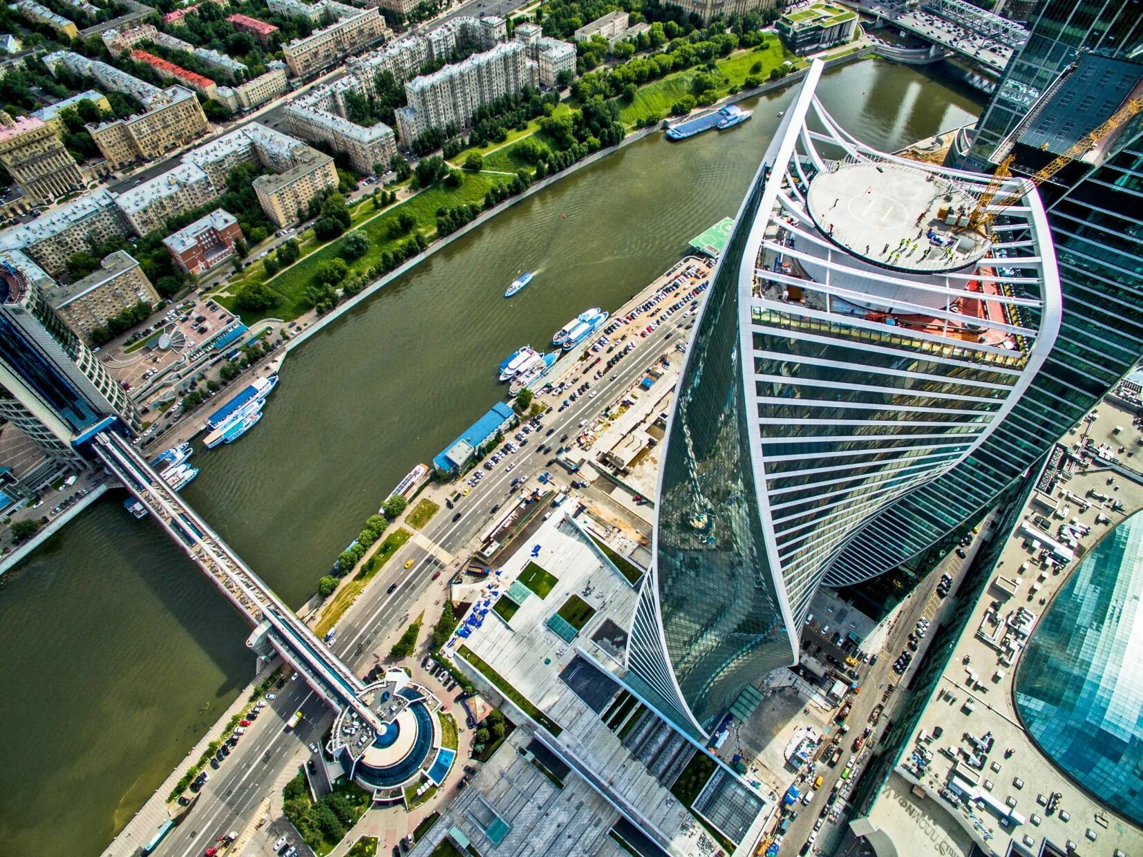 Сити башня эволюция. Башня Эволюция Москва Сити. Башня Эволюция Транснефть. Башня Эволюция Москва Сити Транснефть. Башня Эволюция Москва Сити крыша.