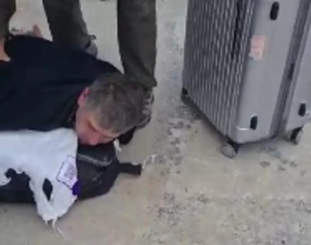 саратов задержали экстремистов. парни из башкирии. задержание сотрудниками полиции жуликов.