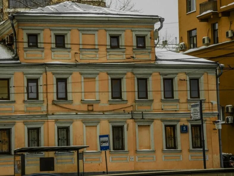 Новинский бул. Новинский бульвар 5с1. новинский бульвар дом 5. особняк новинский бульвар 13. дом алябьева на новинском бульваре.