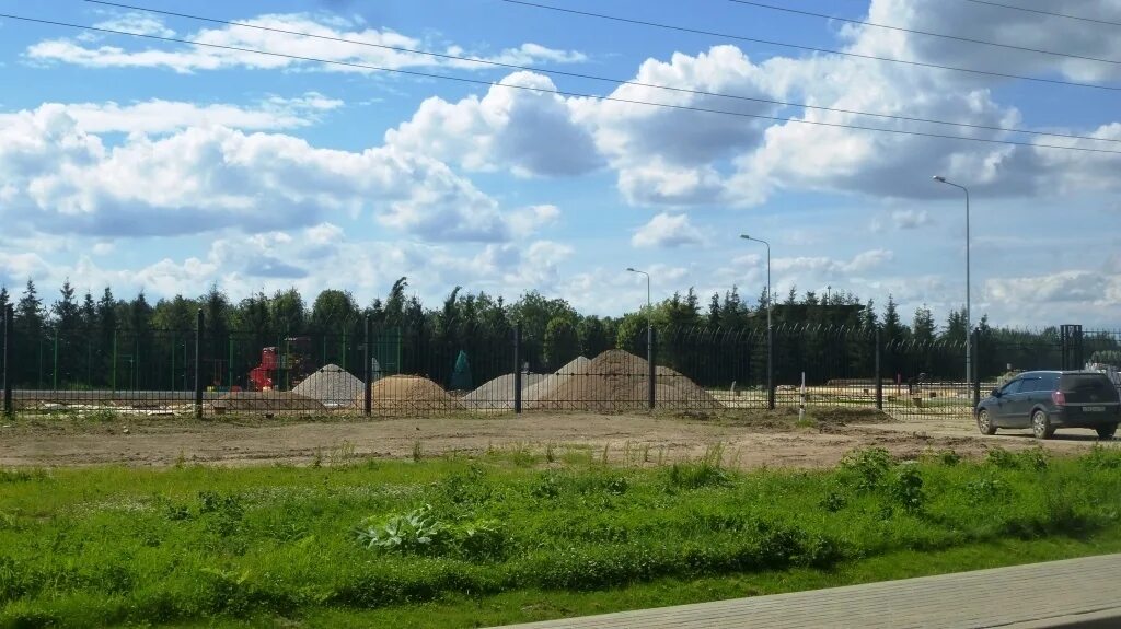 Кстининское озеро коттеджный поселок. Поселок акулинино в домодедовском районе. Можайский парк коттеджный поселок. Заречье вилладж тульская. Участок в коттеджном поселке.
