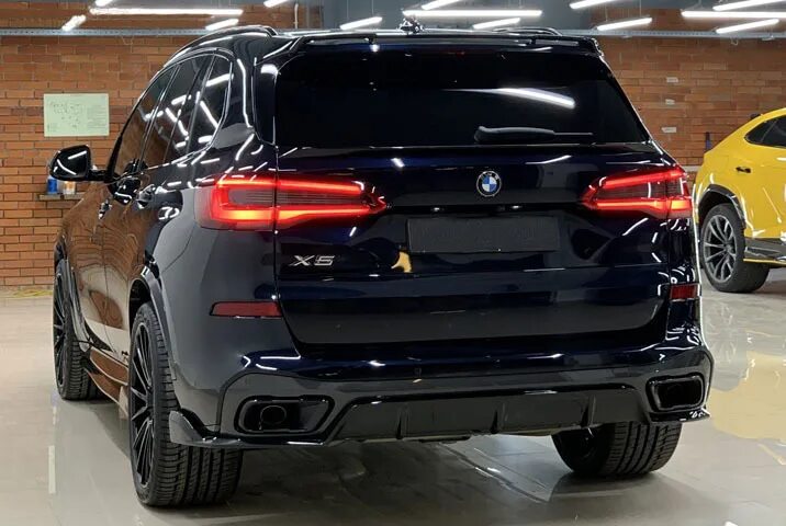 Тюнинг бмв х5 g05 фото Купить Решетка радиатора BMW X5 G05 2018+ Черный глянец в Омске по цене: 12 500