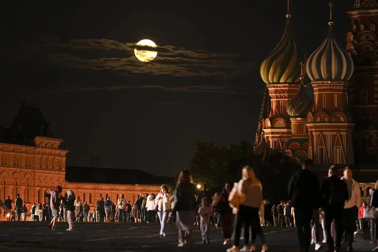 Покажи мне луну 2025 дата выхода