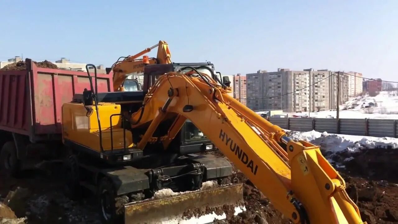 Hyundai r170w-7. Экскаватор Хендай 170 колесный. Колесный экскаватор Hyundai r170w-7. Хундай 170 экскаватор колесный.