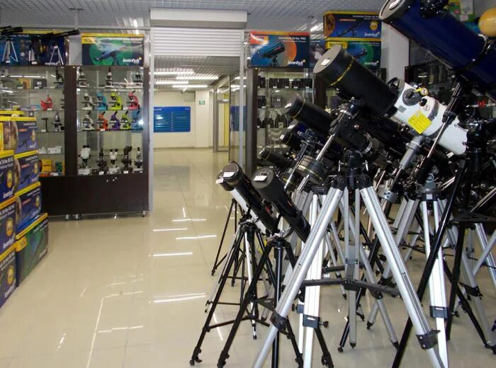 Четыре глаза магазин оптических приборов. Магазин четыре глаза волгоград. Четыре глаза магазин оптических приборов симферополь. 4 глаза 65. Четыре глаза, новосибирск.