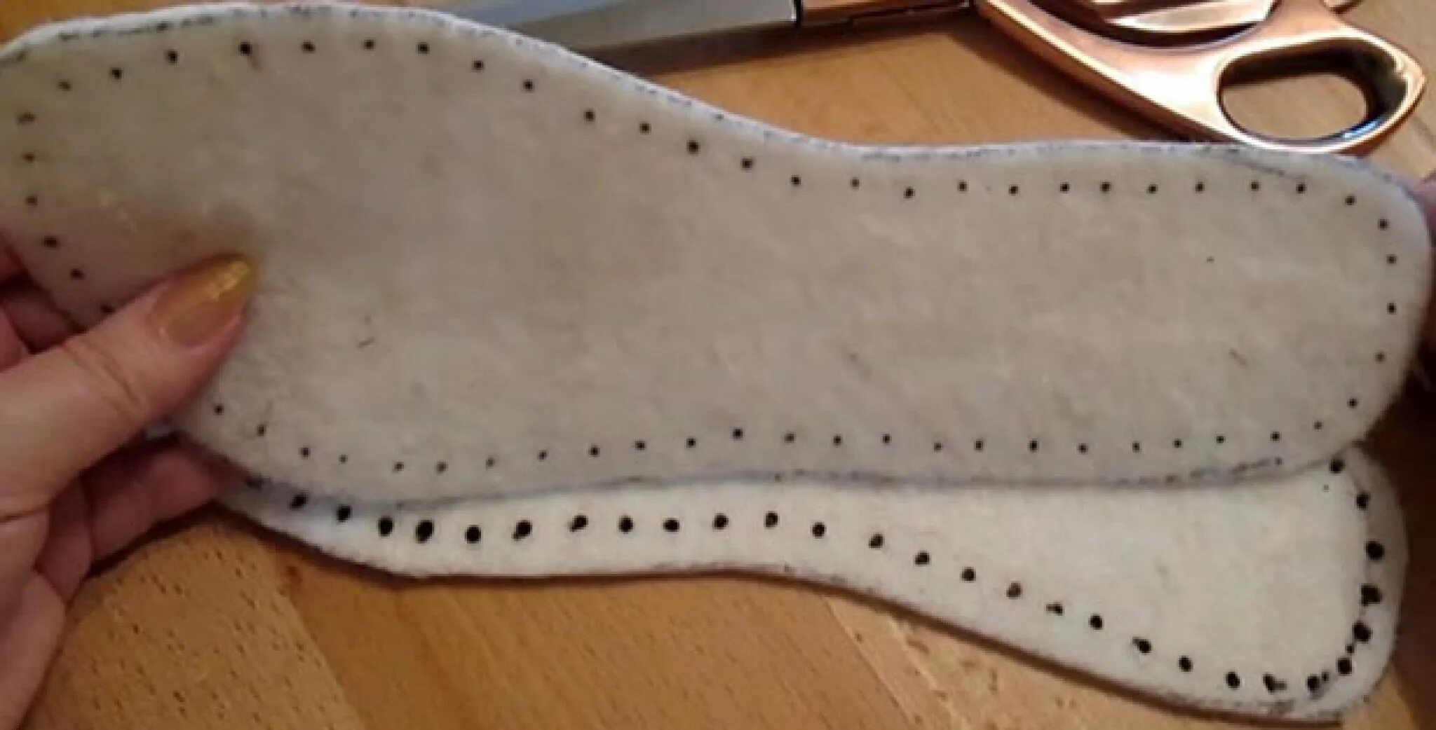 подошва для ботинок ремонтная nf 247. стельки войлочные с фольгой. подошва из пенки. подошва для шлепок zt 15106. подошва для тапочек.