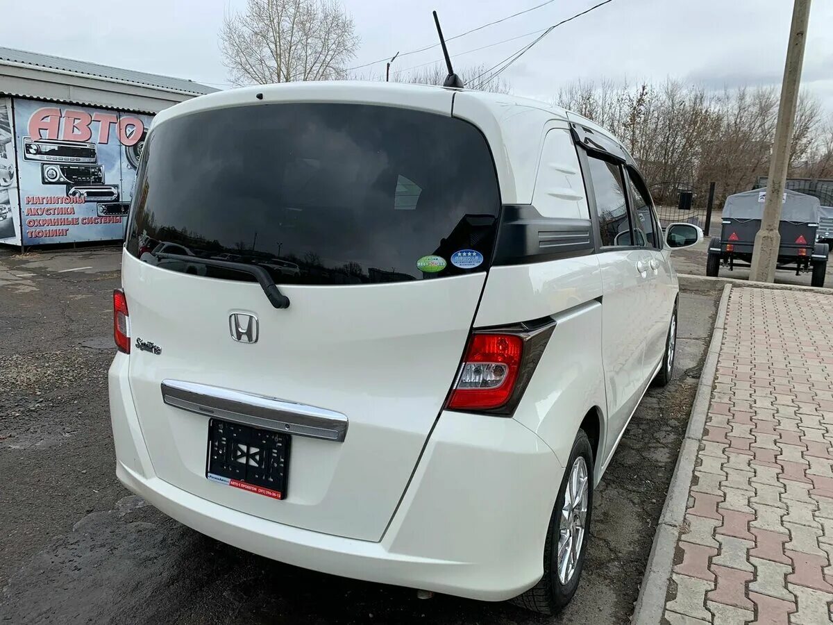 Honda Spike 2011. Honda freed Spike. Хонда Фрид Спайк 2011 год. Honda freed Spike 2011 года.