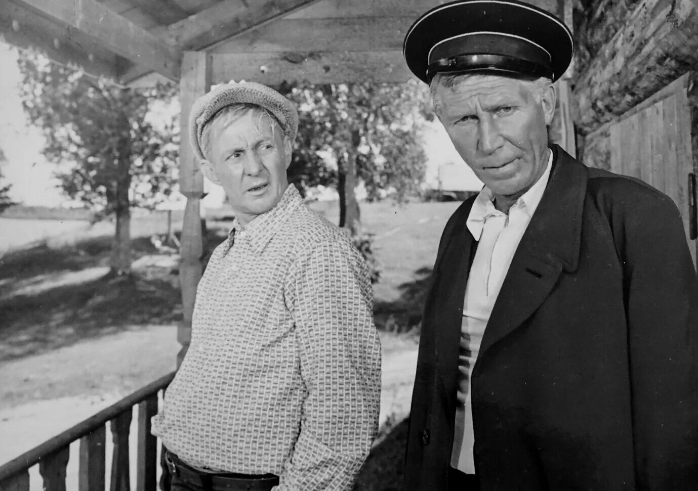 александра соловьева фильм дом и хозяин. режиссёр будимир метальников. иван лапиков в фильме цыган. дом и хозяин фильм 1967. режиссер советский будимир.