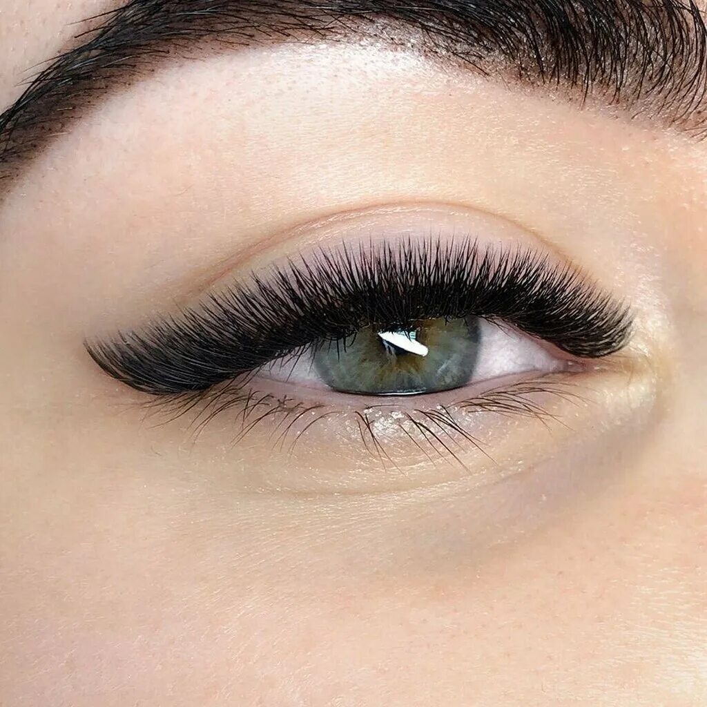 5 l. Ресницы 2д изгиб l лисий. Наращивание ресниц лисий эффект 2д изгиб l. Эффект стрелки наращивание ресниц 2д изгиб с. Ресницы изгиб л лисий эффект 2д.