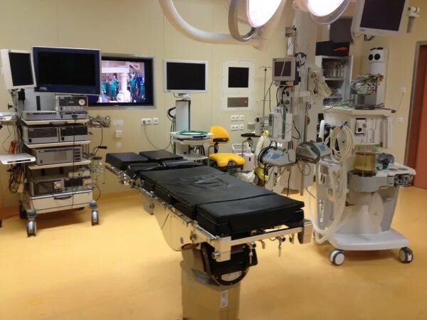 Центр нейрохирургии тюмень патрушево. Червишевский тракт 4 тюмень. Федеральный центр нейрохирургии червишевский тракт 4 й. Центр нейрохирургии лого. Тюменский нейрохирургический федеральный центр.