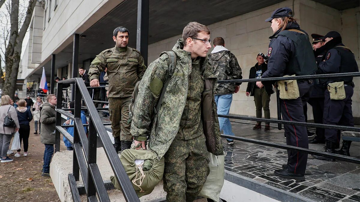 Что известно о новой волне мобилизации. Мобилизация в Москве. Военные сборы. Мобилизованные на Украине. Пленные российские солдаты.