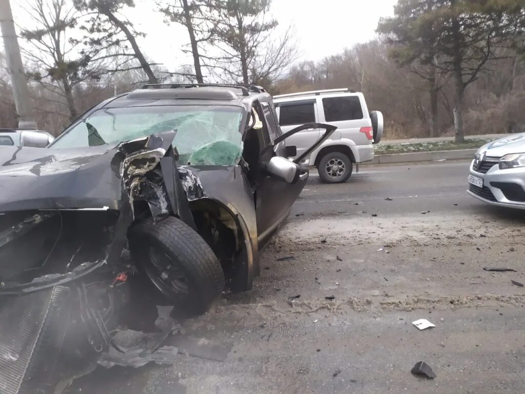 03. Новороссийский аварии. Новороссийский аварии. Новороссийский аварии. Дтп на серпантине в дивноморске 2022.