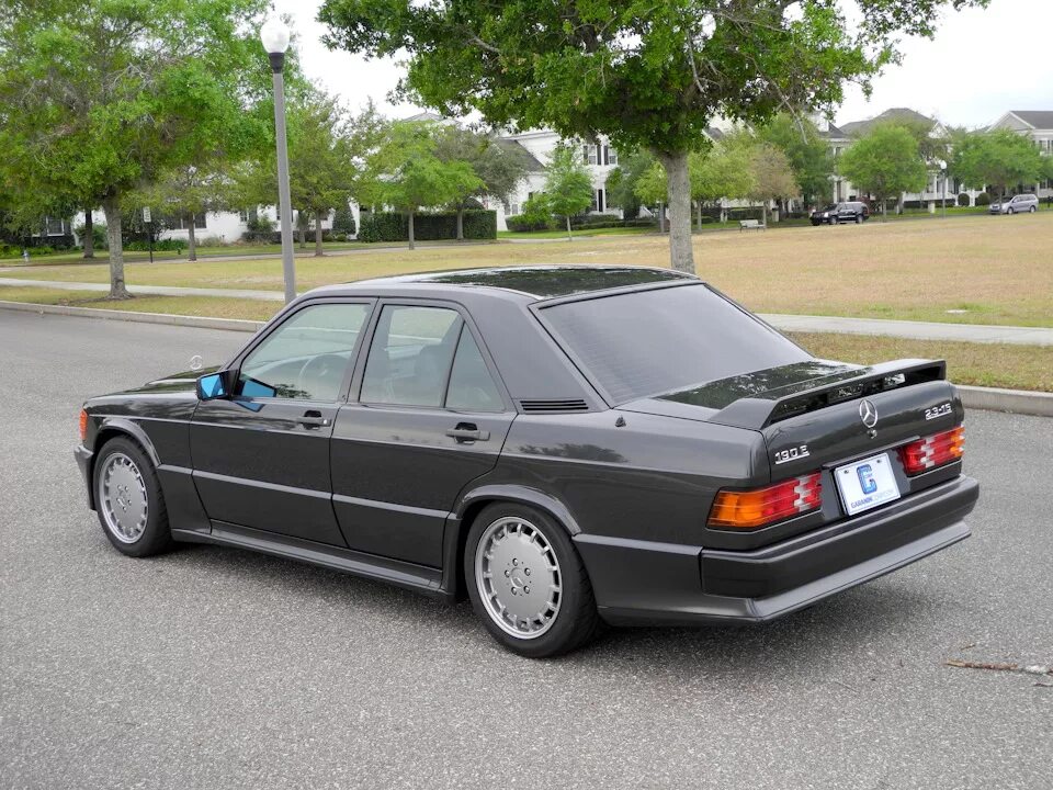 Зачем Mercedes 190 двигатель от W140?