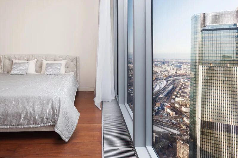 Аренда сити посуточно. Апартаменты в Москва Сити 58 этаж. Sky Rooms Москва Сити. Апартаменты в Москва Сити на сутки. Москва Сити номер для молодоженов.