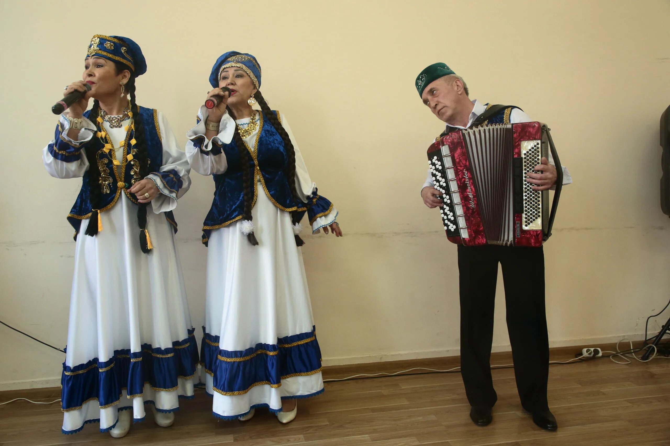 Татарский ансамбль Буланаш. Сызрань татары ансамбль. Ансамбль Мевзу крымскотатарский.