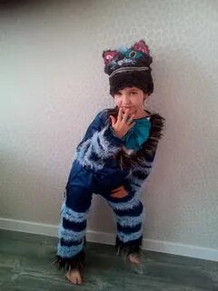 Кот на утреннике