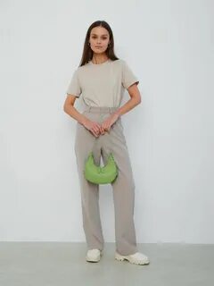 Сумка женская с короткими ручками из экокожи премиум качества. 