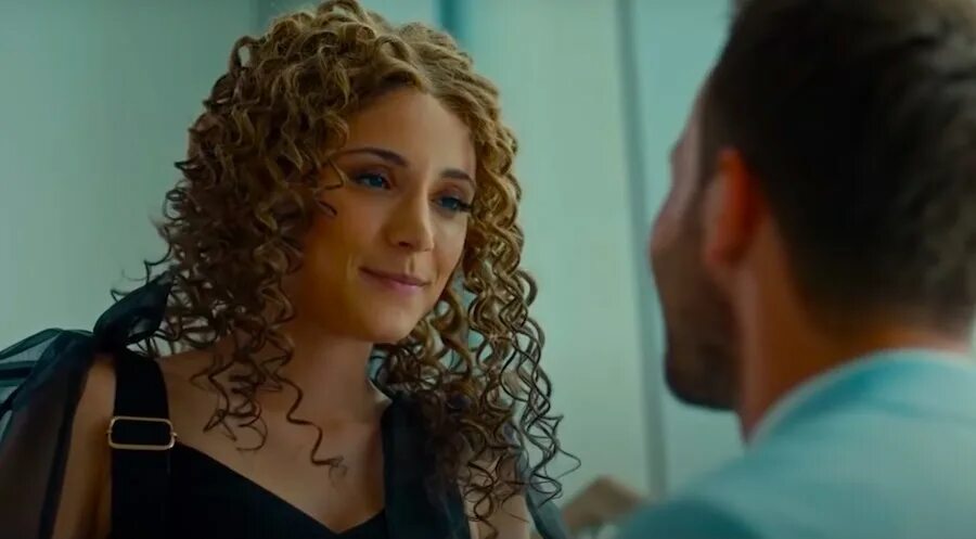 Фильм любовь 2013 франция. It happened in saint-tropez (2013). Любовь в квадрате сочи. Люблю в квадрате. Любовь в квадрате.